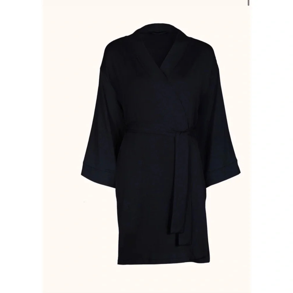Lively The Kimono in Jet Black Size XS/S - Loungewear Robe $75